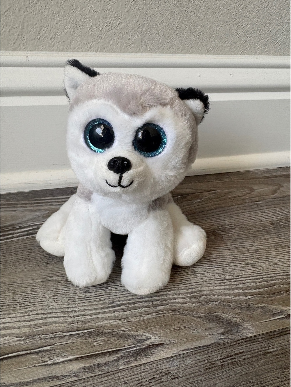 Ty Beanie Boo Buff Husky Plush – Gray & White